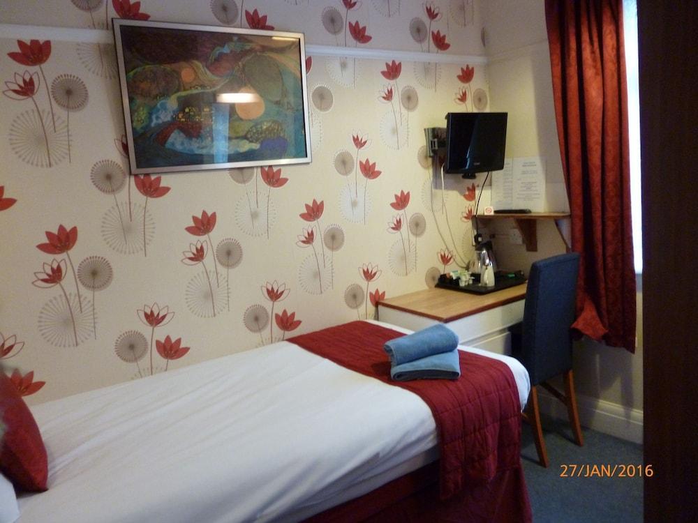 Grange Lodge Hotel - B&B Londra Esterno foto
