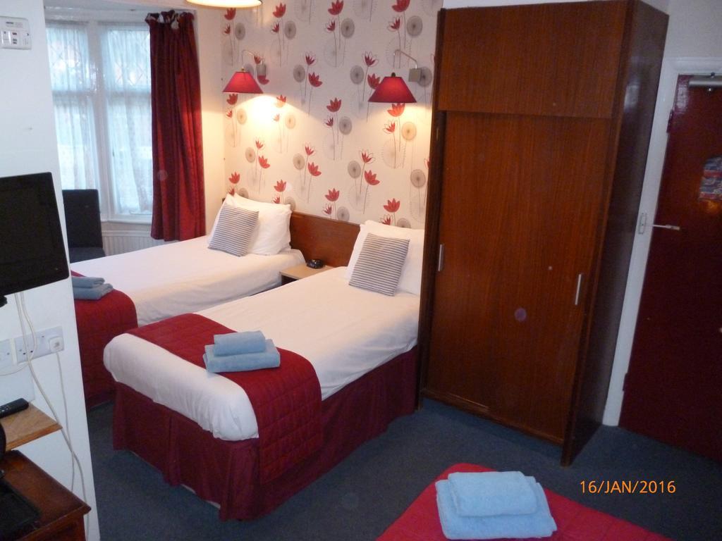Grange Lodge Hotel - B&B Londra Camera foto