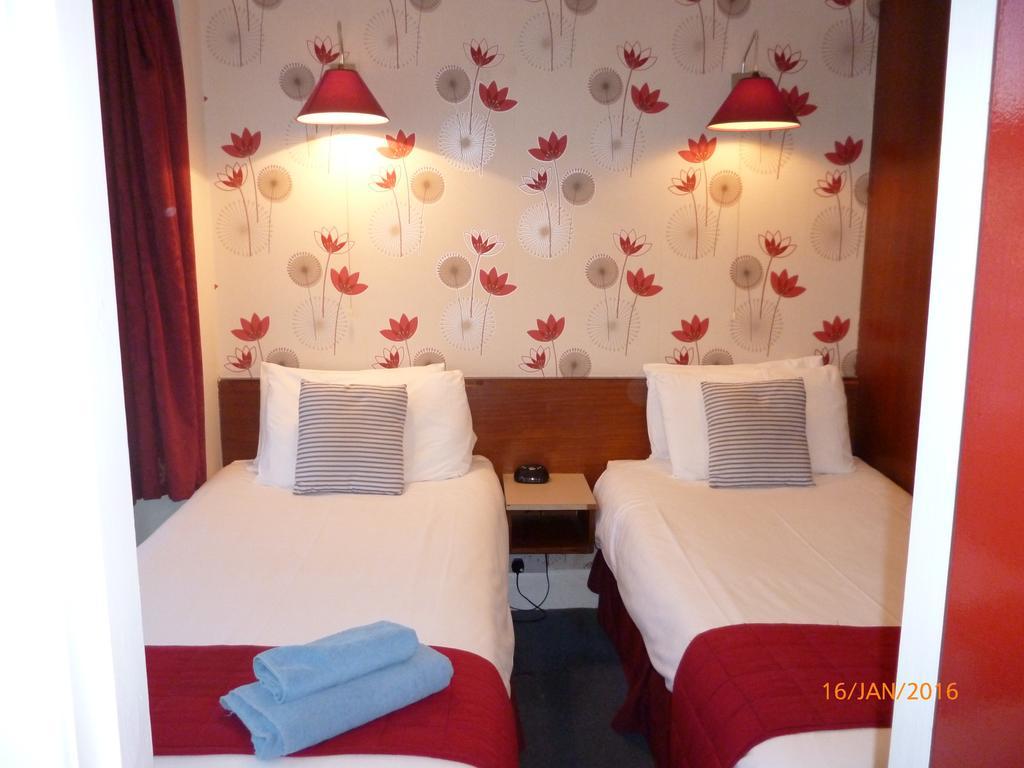 Grange Lodge Hotel - B&B Londra Camera foto