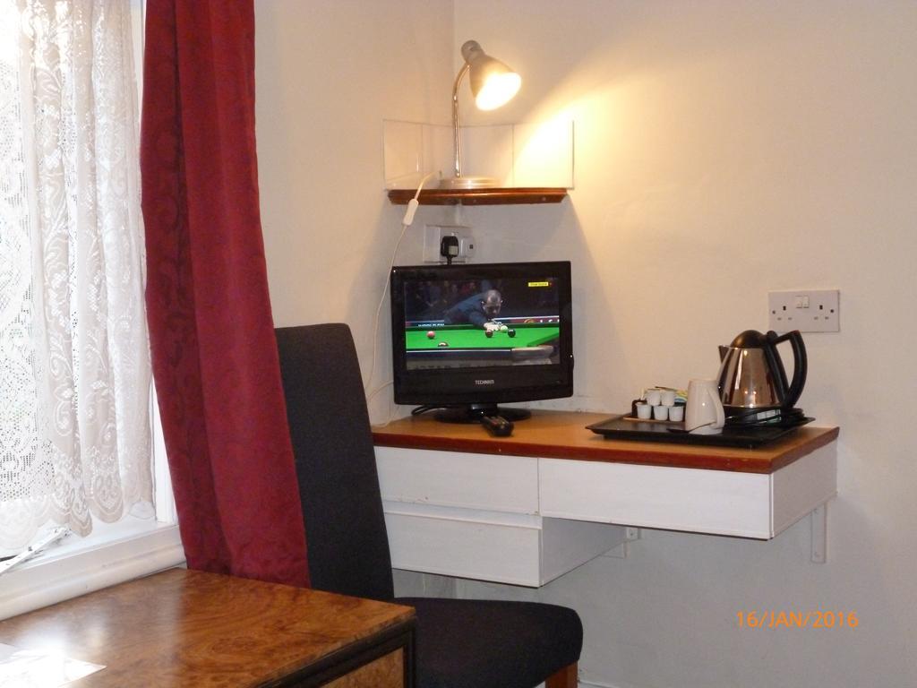 Grange Lodge Hotel - B&B Londra Camera foto
