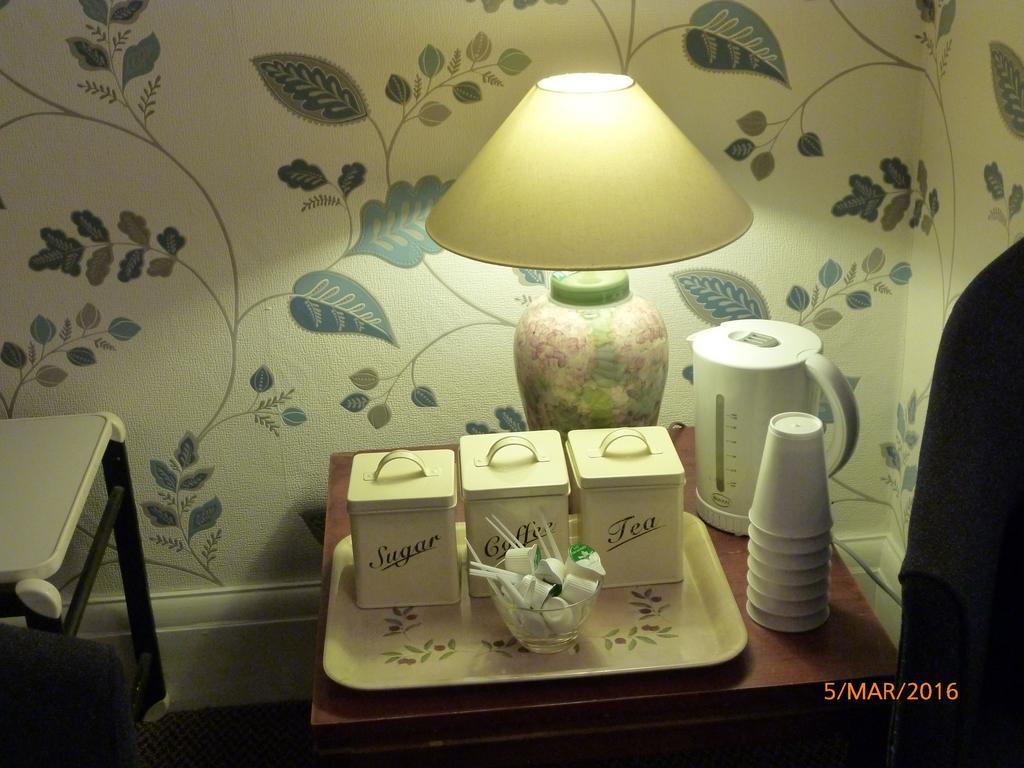 Grange Lodge Hotel - B&B Londra Esterno foto