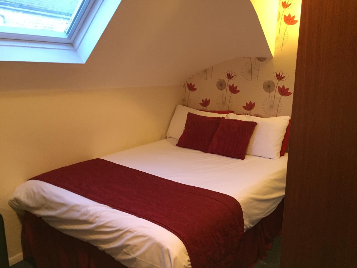 Grange Lodge Hotel - B&B Londra Esterno foto