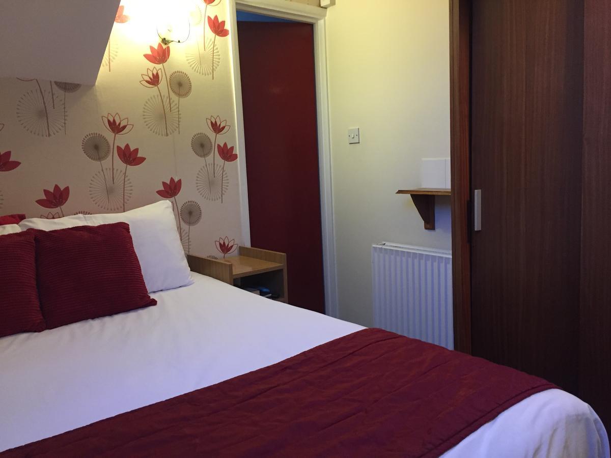 Grange Lodge Hotel - B&B Londra Esterno foto